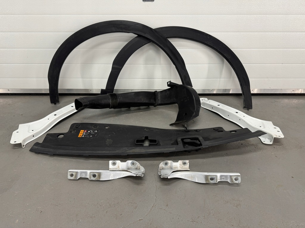 фото №16, Kompletny перед капот бампер лампы крылья mg hs i 1.5 t