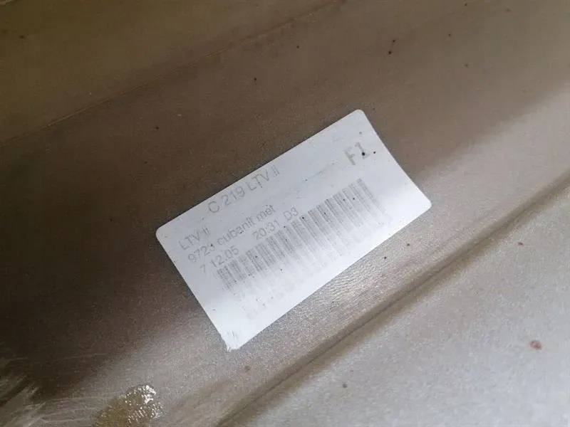 Mercedes cls w219 сторона skirt a2196980354 left amg skirts cls55 Київ