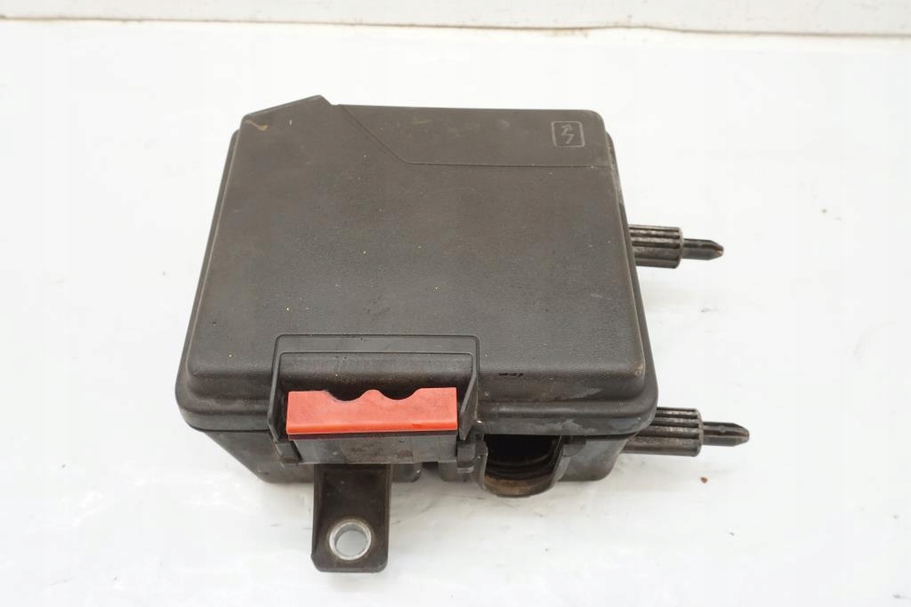 фото №3, Корпус предохранителей renault laguna iii coupe