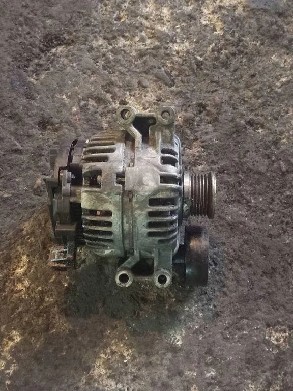 Генератор bmw 3 e46 7516098 1.8l бензиновый 87kw 2004 Недорого