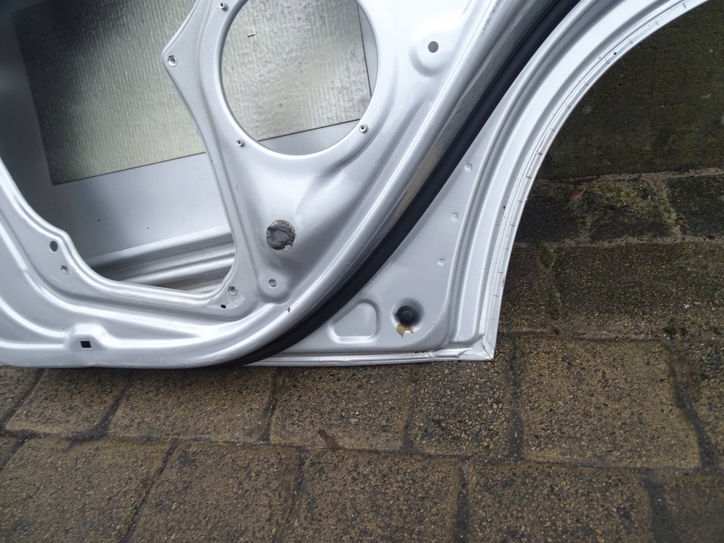 фото №9, Skoda yeti 5l0 - двері задні праве