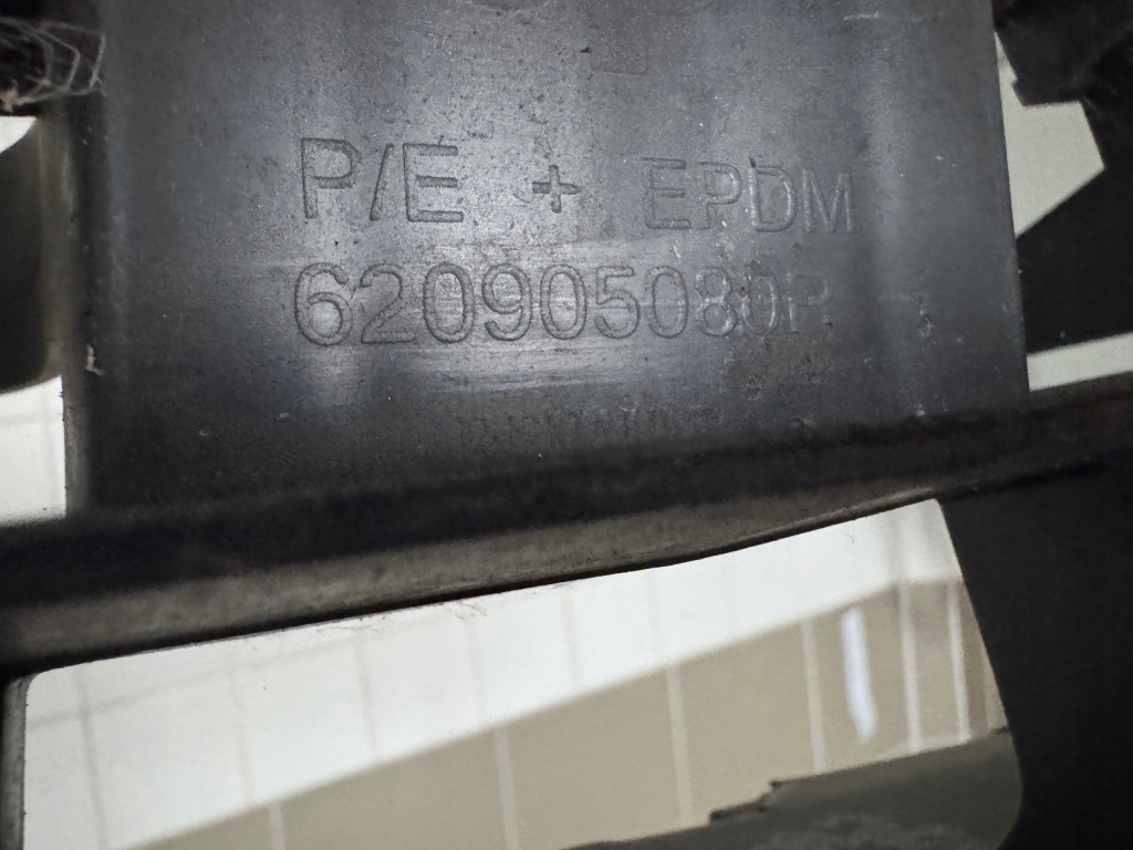 Renault trafic iii vivaro b 14r - абсорбер усилитель бампера 620905080r Оригинал