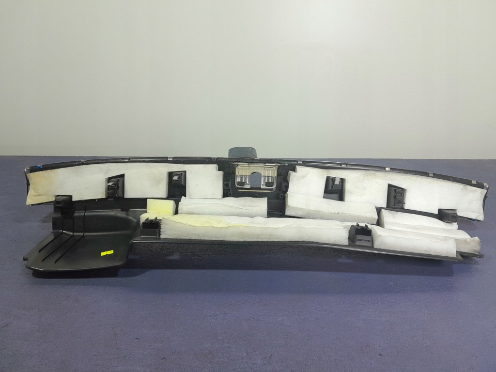 Audi q7 2 4m накладка поперечина заднего порог 4m0864483b Недорого