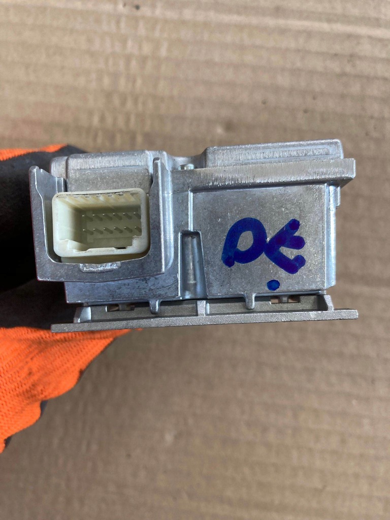 фото №4, Камера стекло перед renault captur ii 284628692r