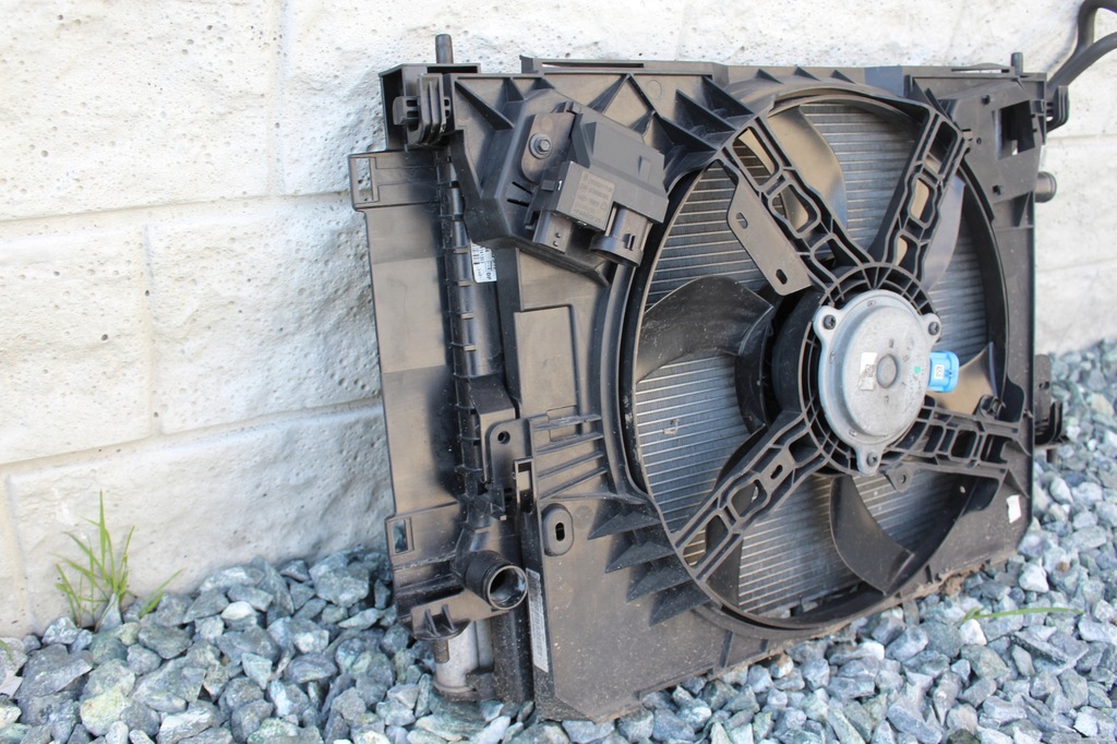 фото №8, Pas передний радиатор renault twingo iii #956