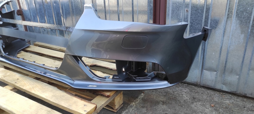 Lx7r бампер перед audi a4 b8 lift ксенон с заглушки с Разборки