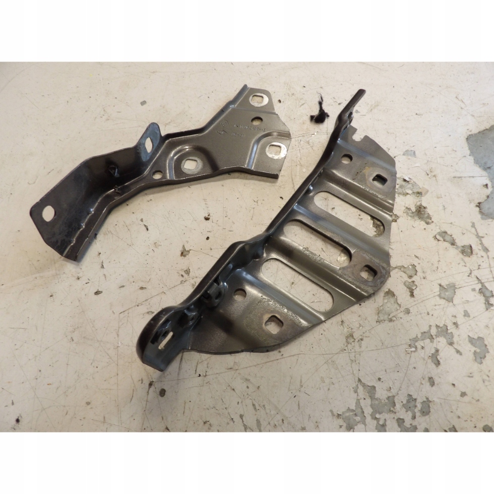 фото №1, Кронштейн крыла правое передние renault megane v 5 e-tech