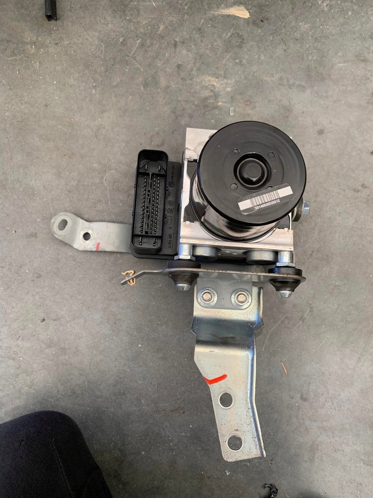 фото №1, Mitsubishi asx c4 aircross насос abs блок керування