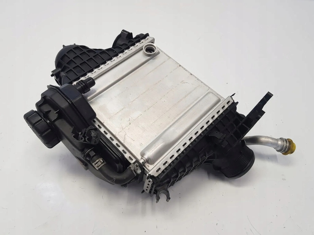 фото №7, Радиатор воздуха интеркулер mercedes w118 w177