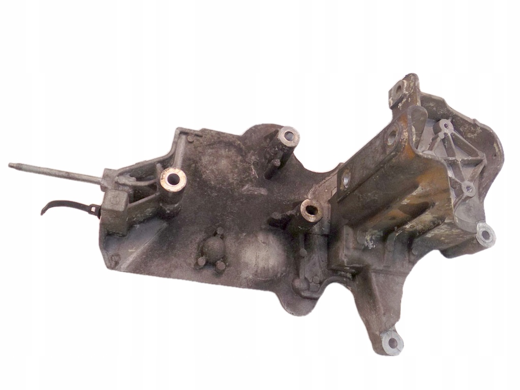 фото №1, Jeep cherokee kj liberty 2.4 кронштейн двигателя