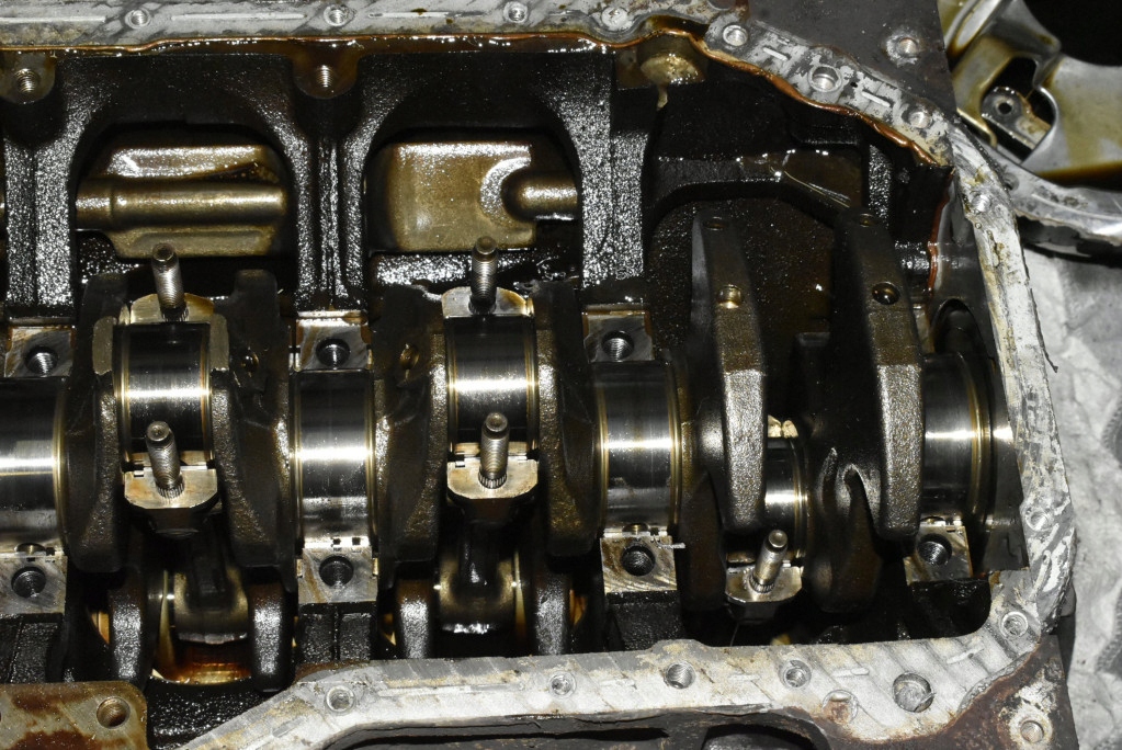 фото №7, Блок dół двигателя wał 4g63 mitsubishi outlander 1 i 2.0 16v 136 km 4x4 01-08