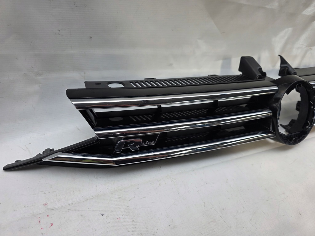 фото №4, Решётка радиатора решётка радиатора vw touran 5ta r-line 5ta853653b