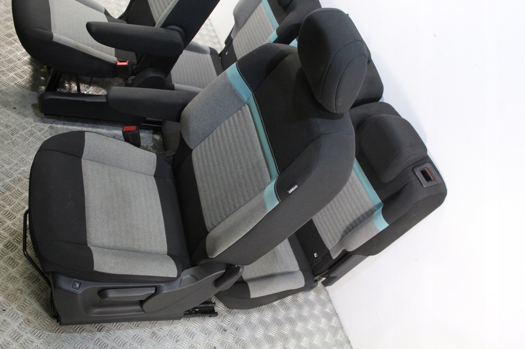 фото №2, Сиденья салон обивка citroen berlingo iv 4