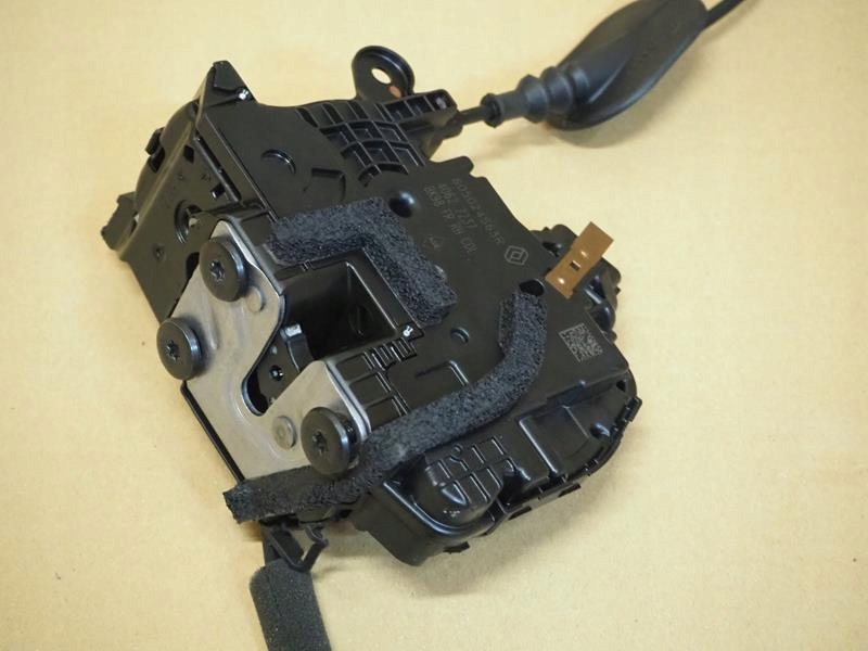 фото №3, Замок дверь правых передних renault clio iv