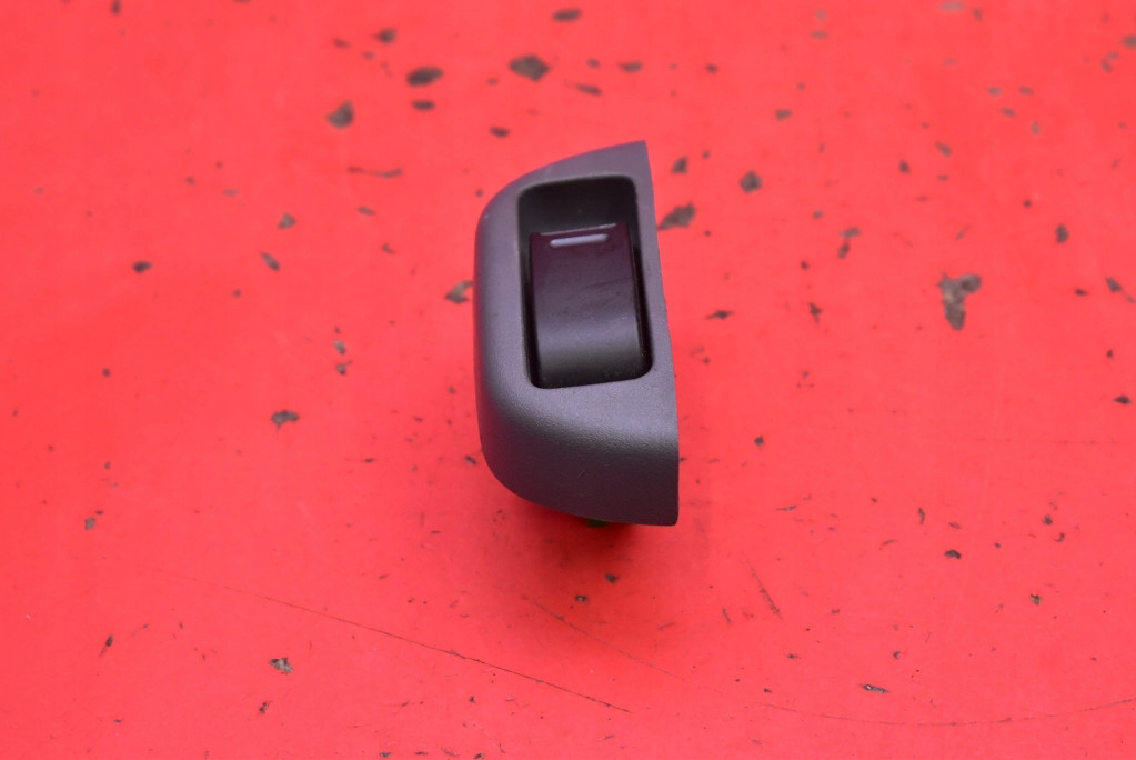 фото №6, Выключатель подъёма стекло правый перед 74231-0h010 peugeot 107 05-08