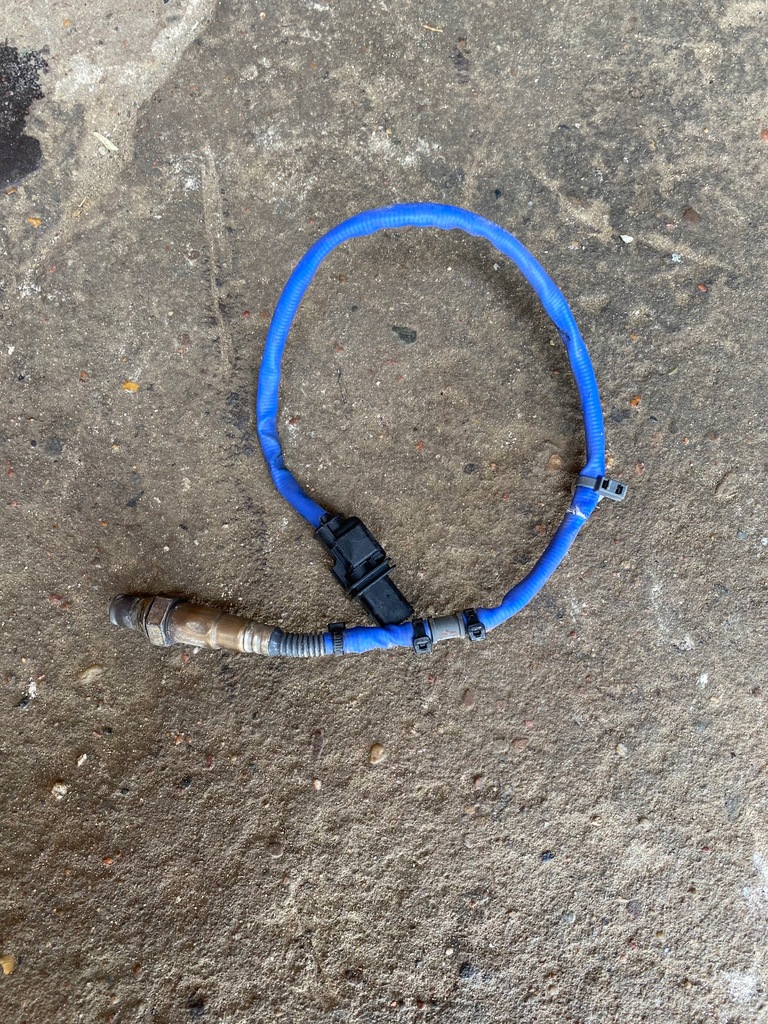 фото №1, Porsche cayenne 7p5 датчик лямбда-зонд оригинал