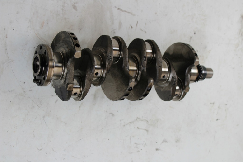 Купити Wał колінчастий 425 pk citroen peugeot ford 2,0