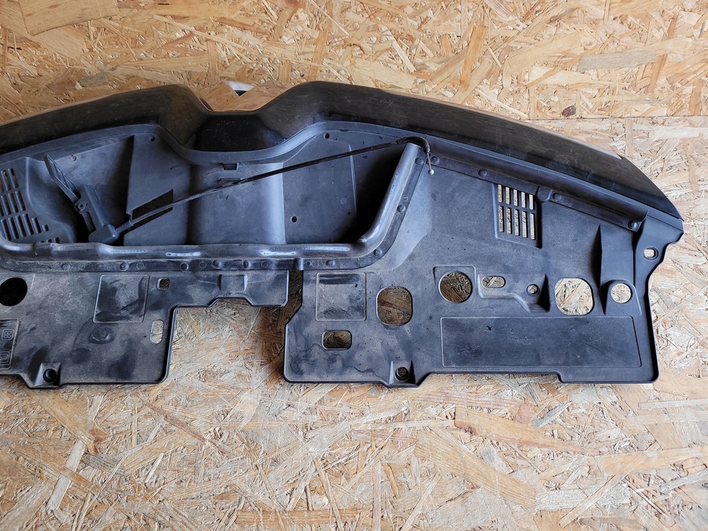 фото №7, Renault clio iv lift решётка радиатора решётка радиатора бампера оригинал fv