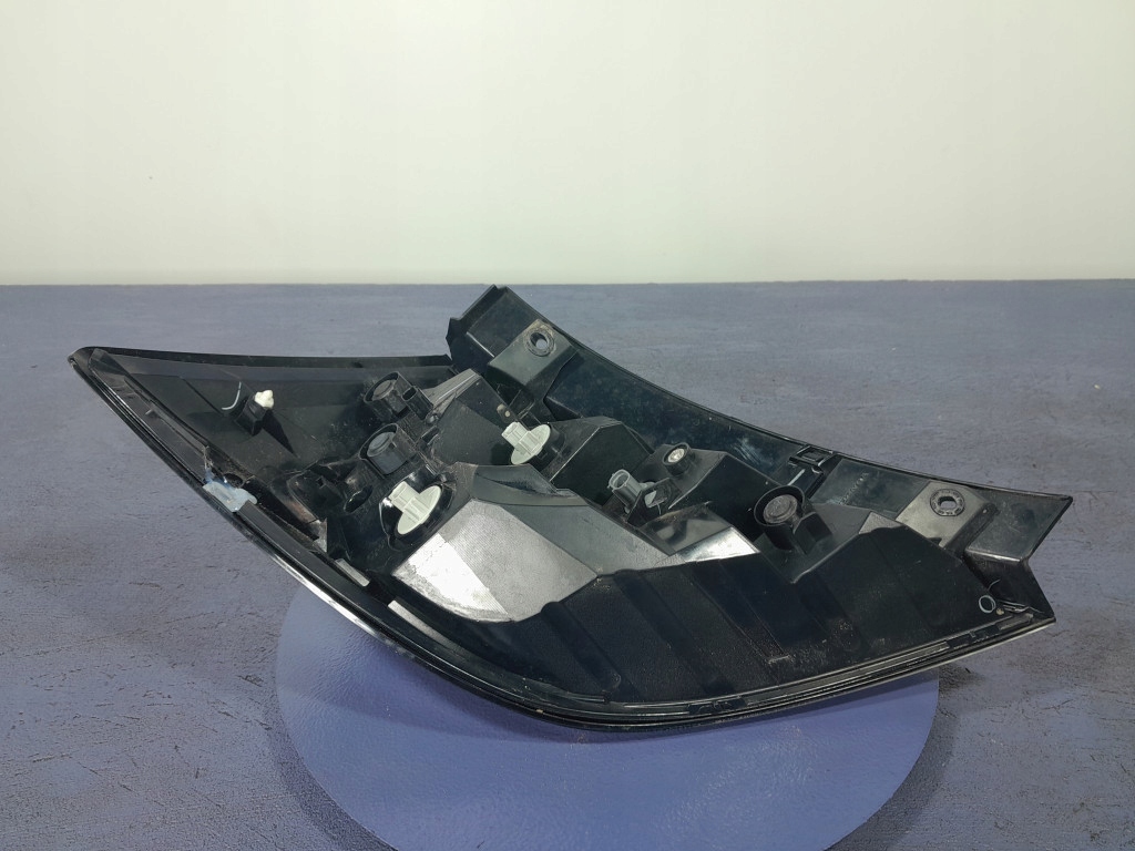 фото №6, Honda civic x лампа задняя задняя правая w3356 stanley