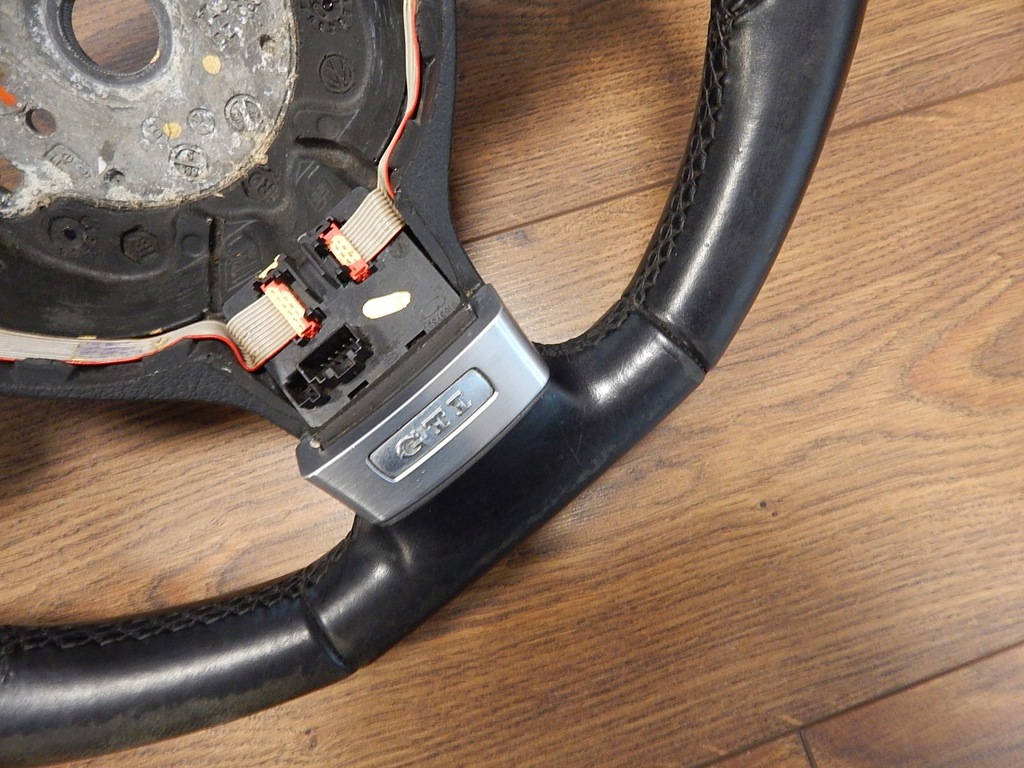 фото №9, Vw golf v gti r32 scirocco - воздуховод мультифункция oryg 1k0