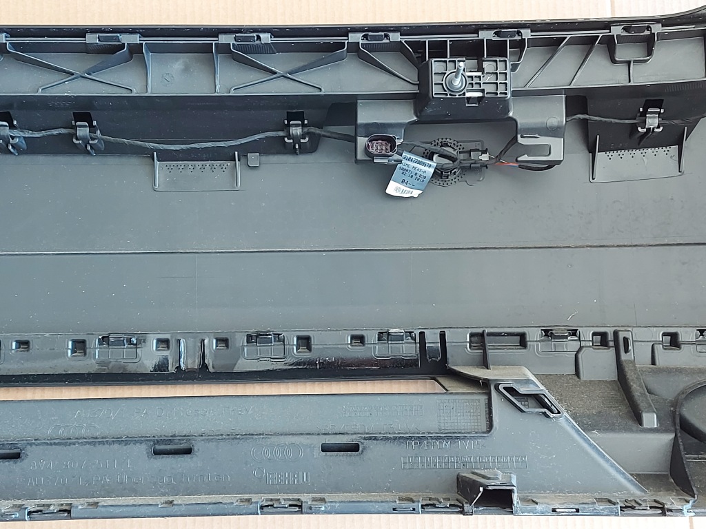 Audi a3 бампер задний  hybrid sport lift 2019r h/b Киев