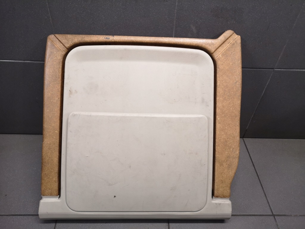 фото №1, Корпус сиденье правый перед задняя audi a8 d2 krem