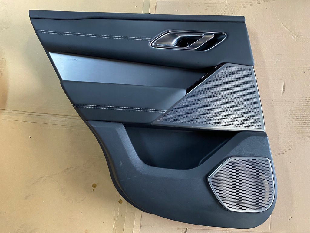 фото №1, Range rover velar обшивка двері лівий задній