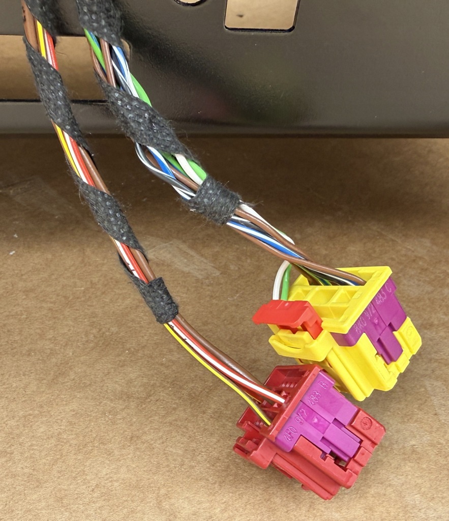 Сиденья перед задний multivan 2023- новая  7 мест комплект тканевый электрика Цена