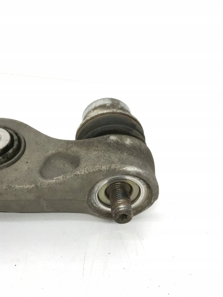 Важіль правий перед audi a8 q7 q8 4m0407156d Недорого