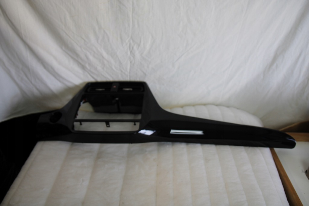 фото №1, Молдинг dekor панелі решітка обдув toyota prius iv