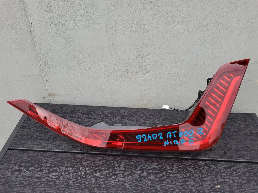 фото №1, Лампа задня права niro ii full led 92402at000