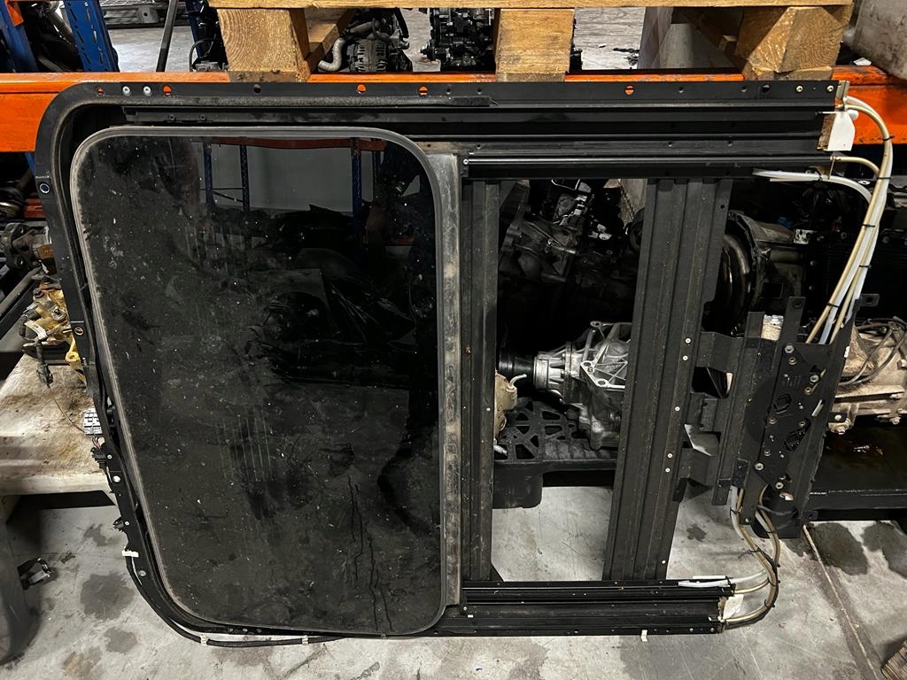 фото №1, Люк vw phaeton kompletny двигуни