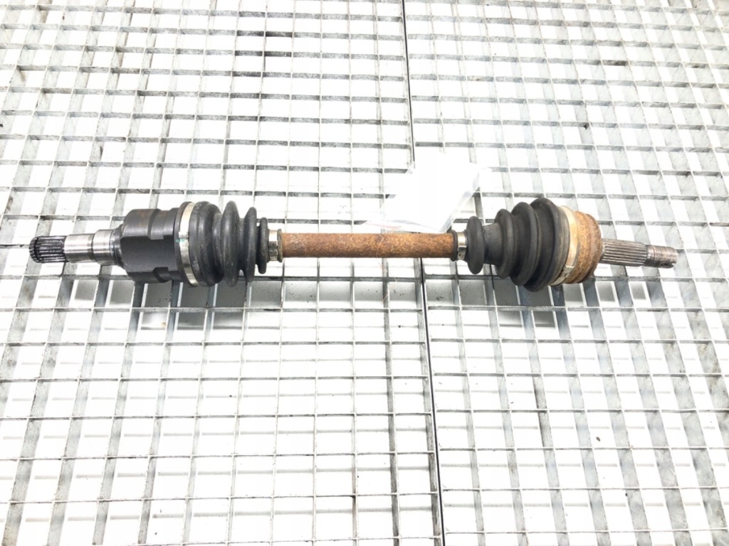 фото №1, Приводной вал левый перед toyota aygo i 1.4 54km 05-14 шарнир