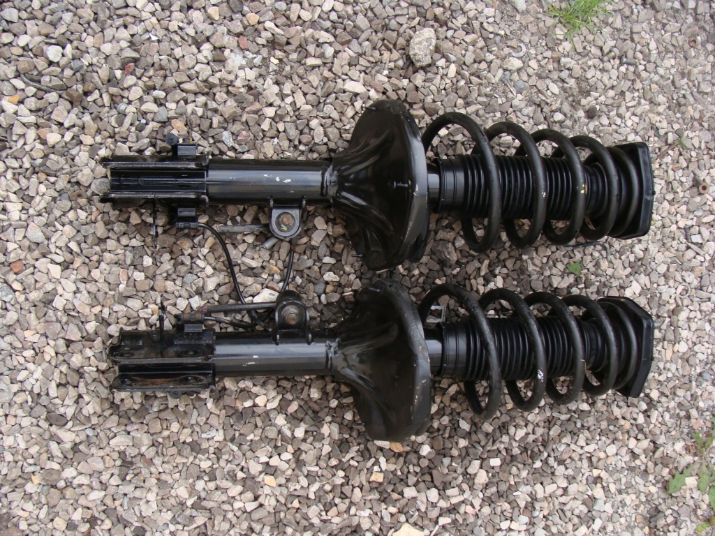 фото №1, Амортизаторы комплект задняя sportage ii tucson i 4wd 55361-2e501 55351-2e501