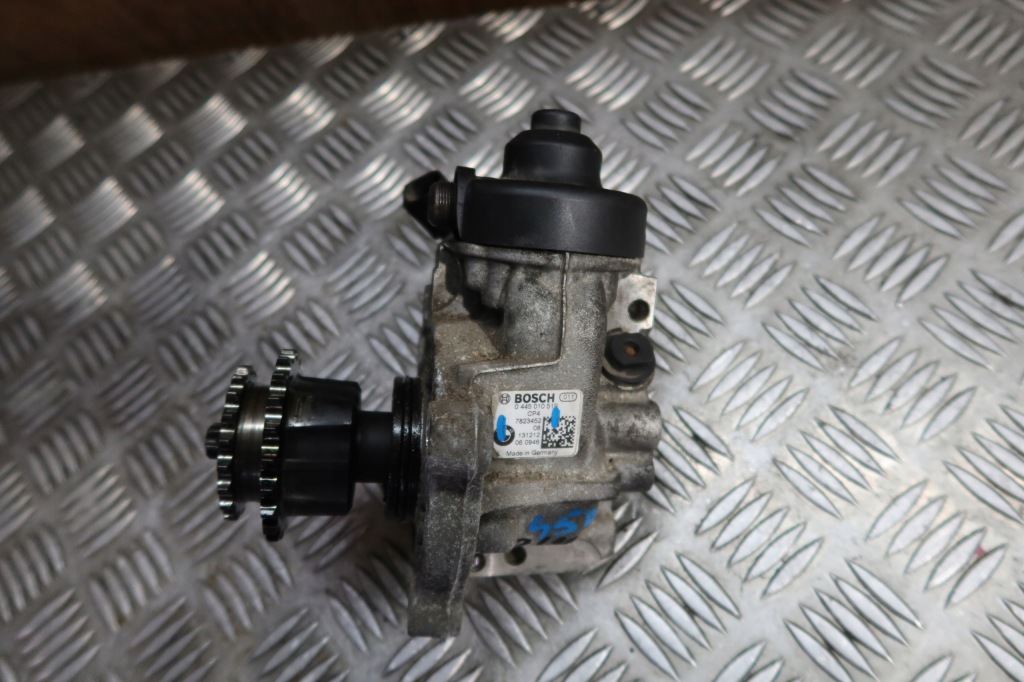 фото №1, Насос впрыскная mini bmw 2.0d 7823452