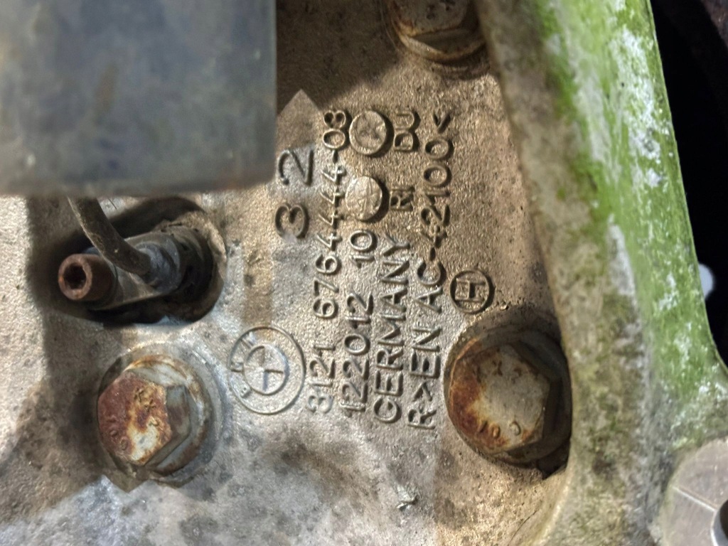 Bmw 3 e90 1 e87 амортизационная стойка / поворотный кулак r - 16661 в Украине