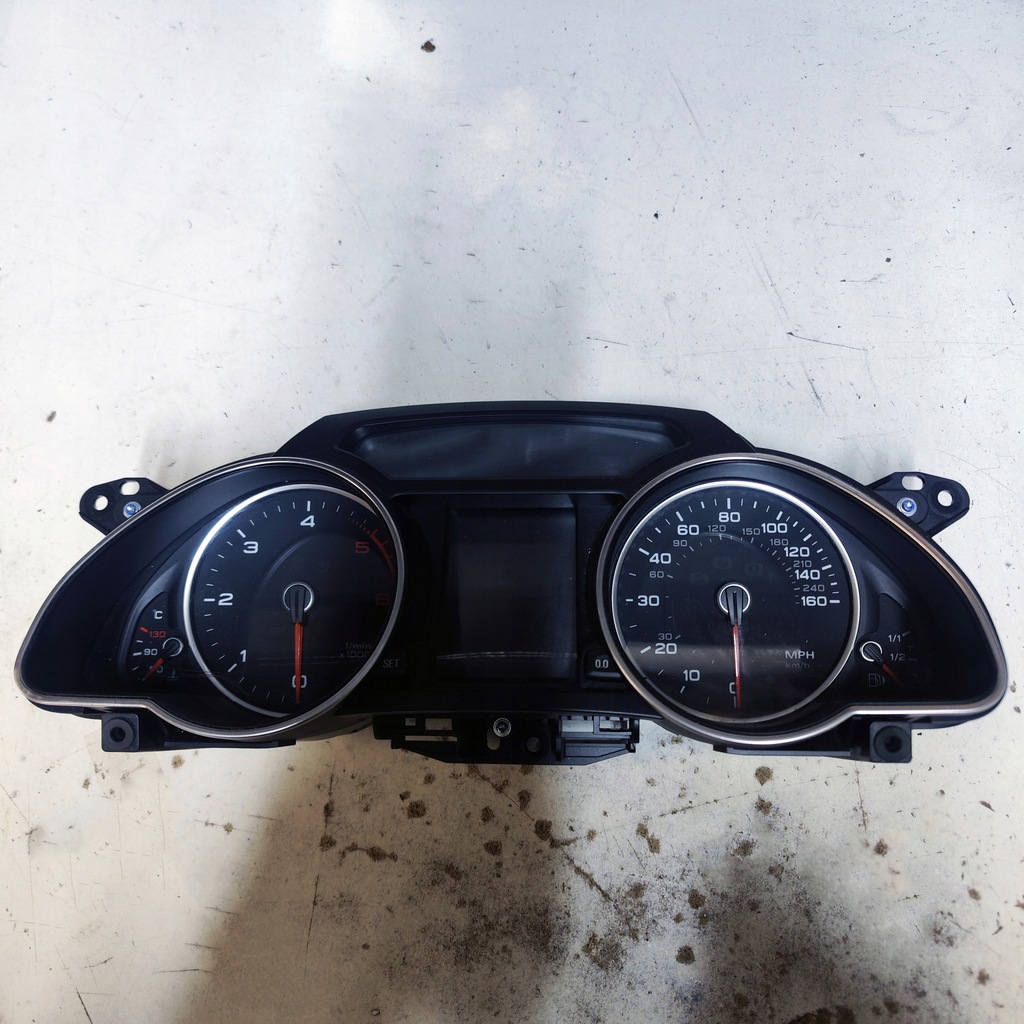 фото №1, Audi a5 8t lift 2.0 счетчик 8t0920984m