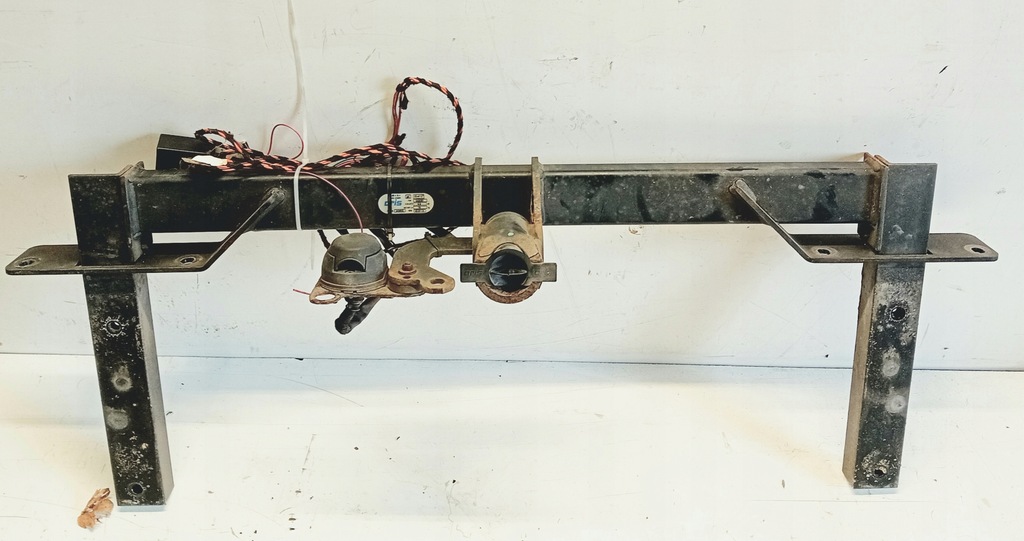 фото №1, Hak буксирувальний oris opel astra j hb