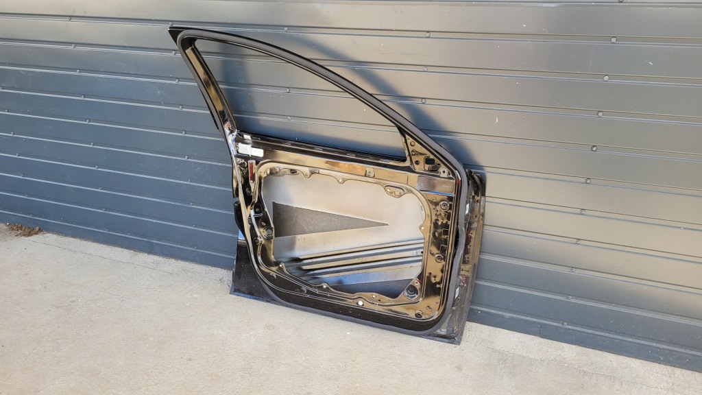 Купити Alfa romeo giuletta ліве дверей перед передні в гарному стані