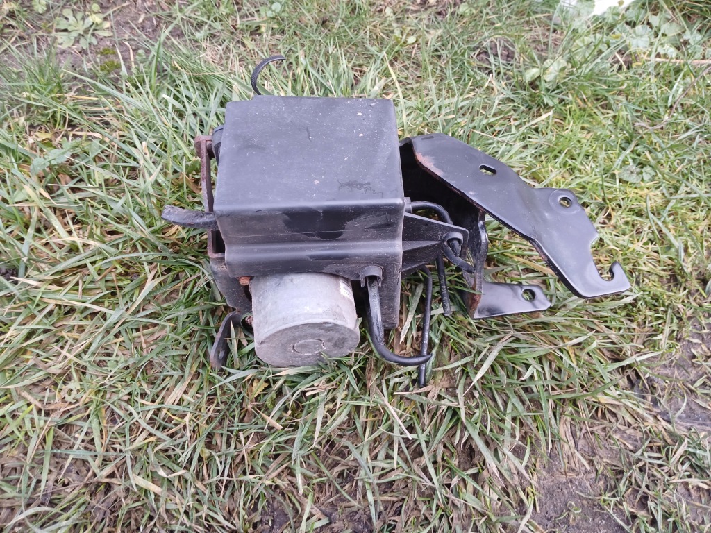 фото №1, Citroen c3 iii насос abs 9820955080 оригінал насос гальмівна