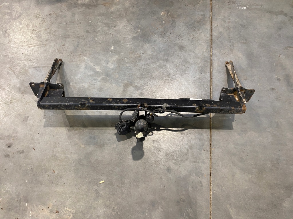 фото №1, Ford transit connect mk2 hak буксировочный