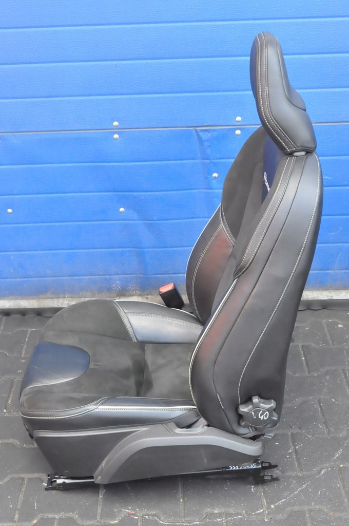 фото №9, Volvo v40 ii сиденье водителя r-design