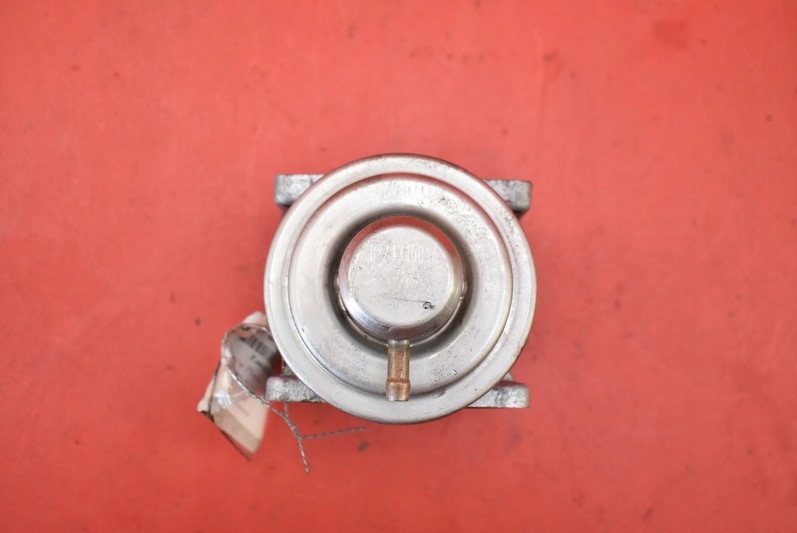 фото №1, Volkswagen оригинальный номер 07z-131-501a клапан agr