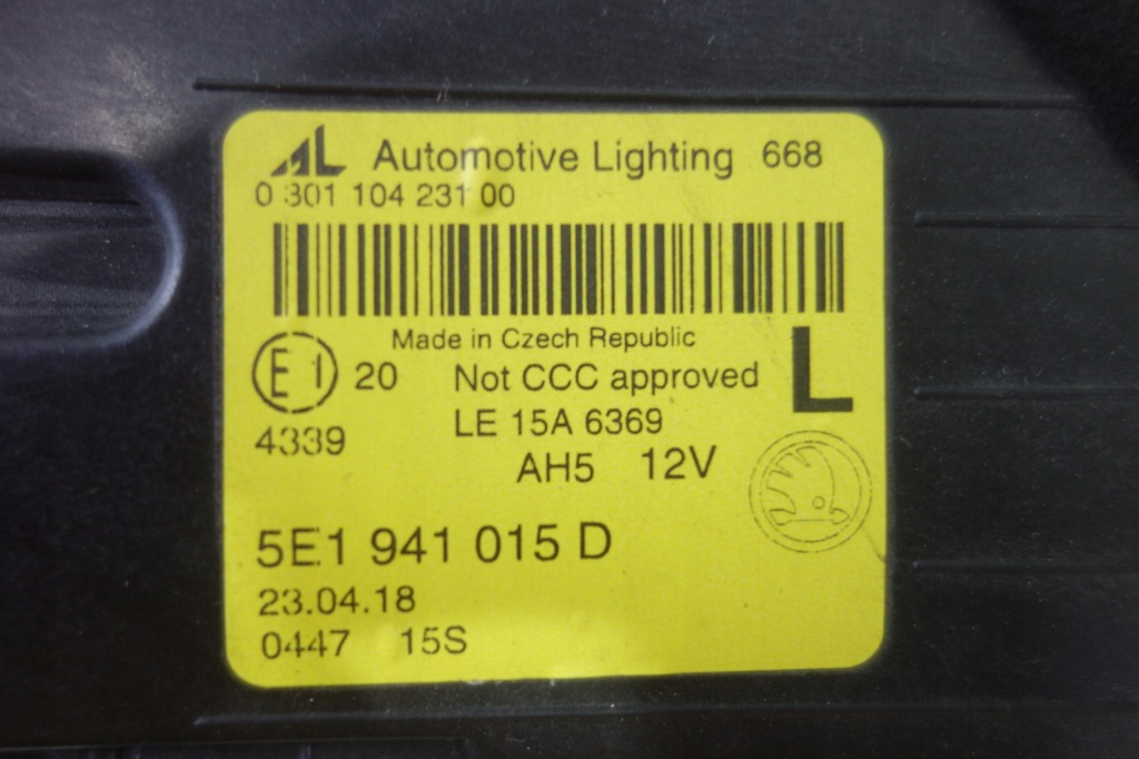 фото №5, Лампа перед левая octavia iii full led