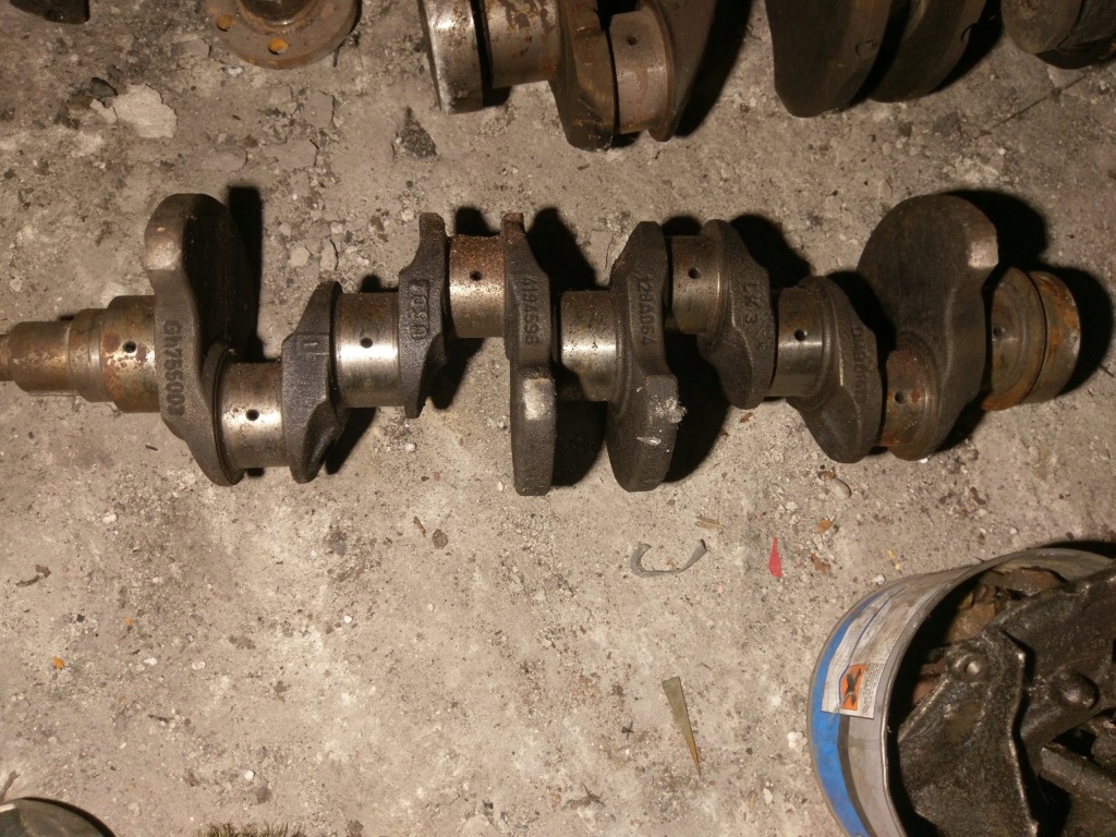 Купити Wał колінчастий zastava 101 zastawa 1100 fiat ritmo 128a064