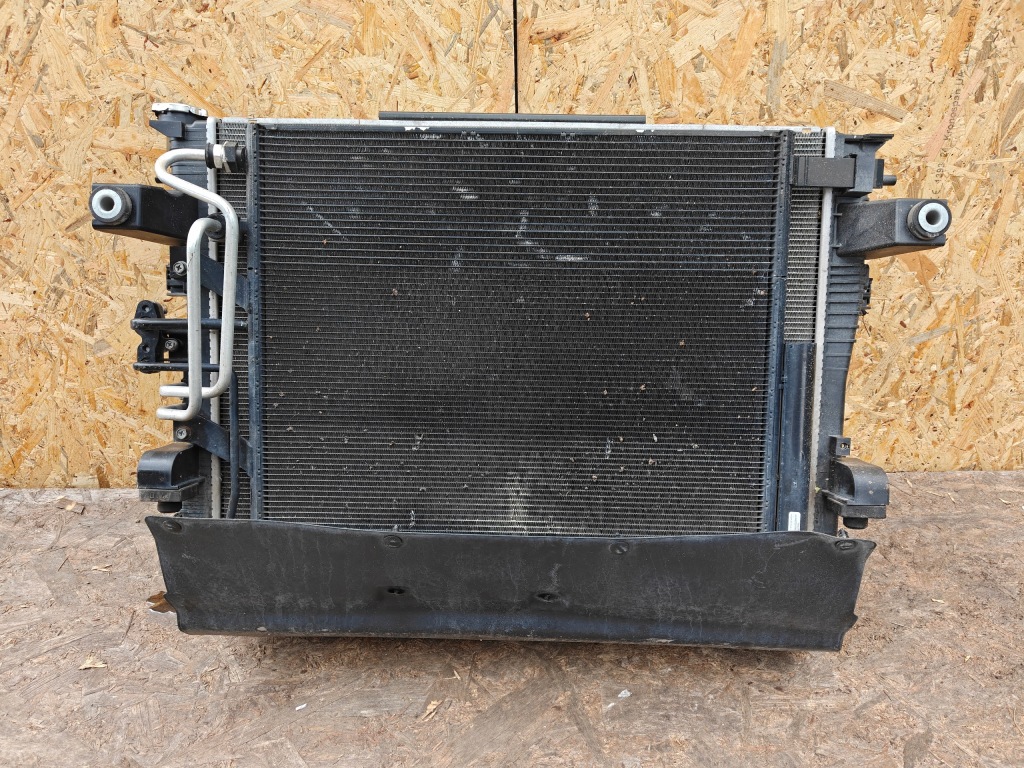 Комплектный  перед dodge ram v 1500 laramie 2020 капот бампер крыло лампы Доставка