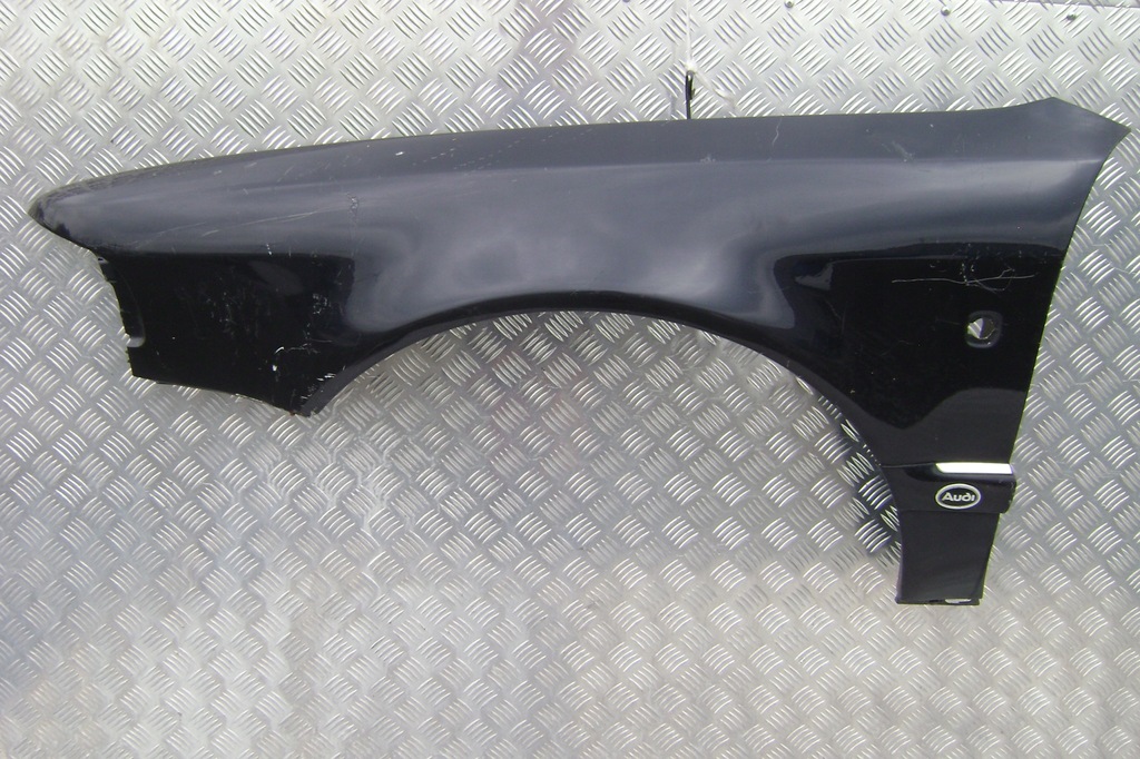 фото №1, Audi a8 d2 - крила лівий