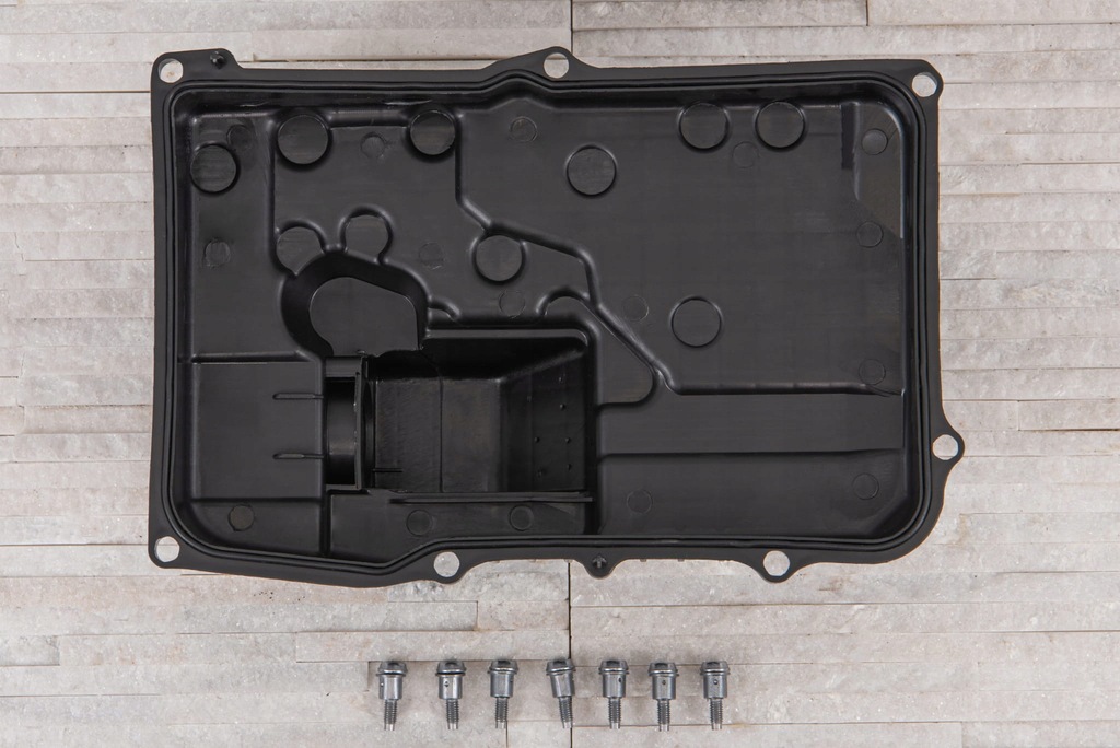 фото №9, Jeep renegade i bu 2015+ корпус картера масляний комплект + болти 04752951aa