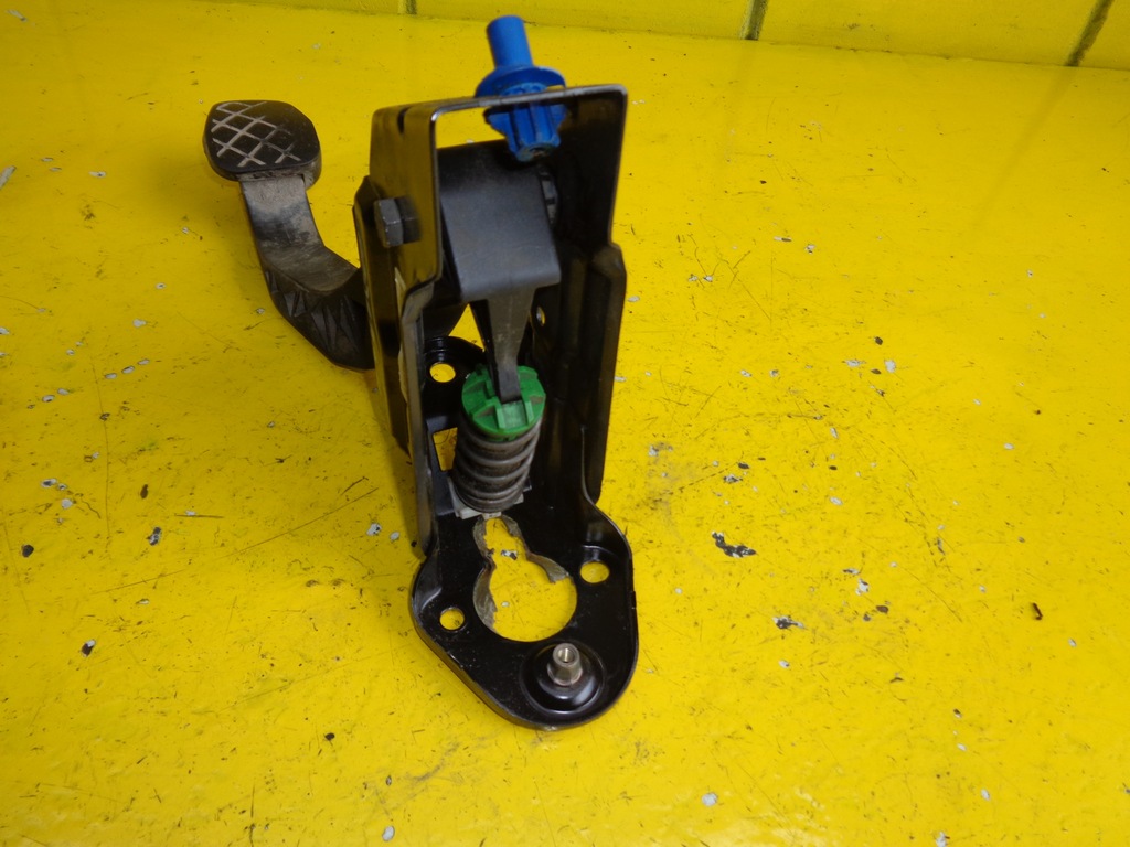 фото №2, Cordoba ii педаль зчеплення