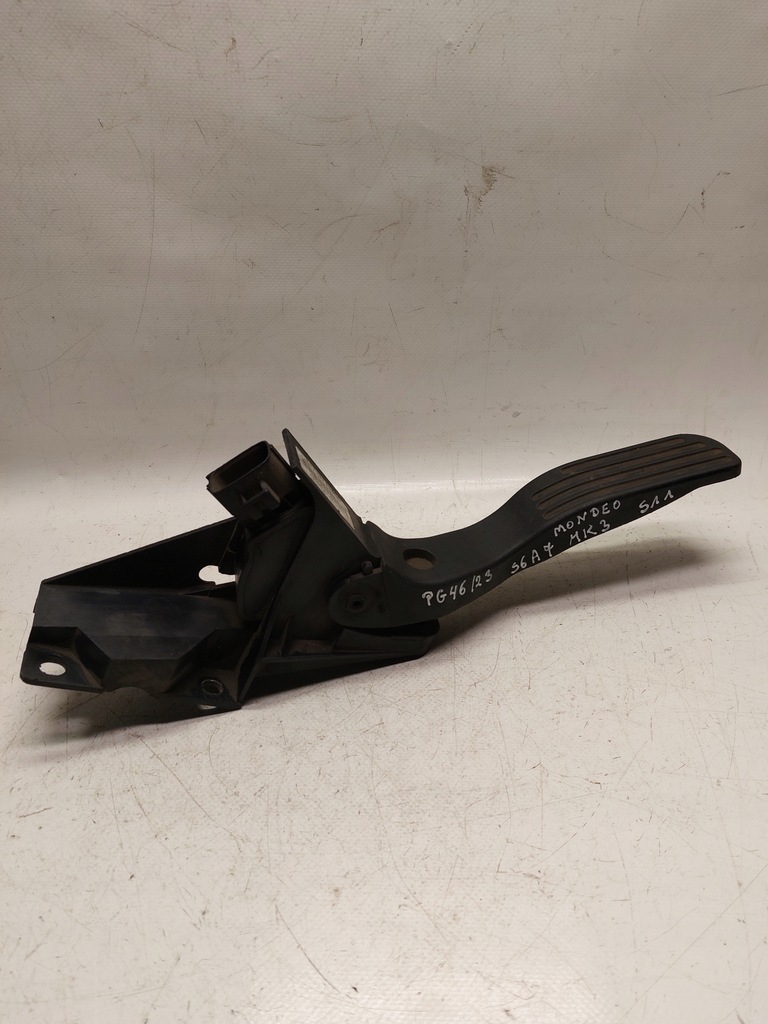 фото №1, Педаль потенциометр газа ford mondeo mk3 mkiii